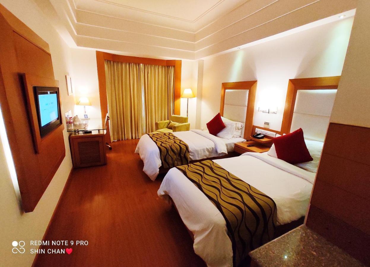 Ambrosia Sarovar Portico Haridwar Luaran gambar