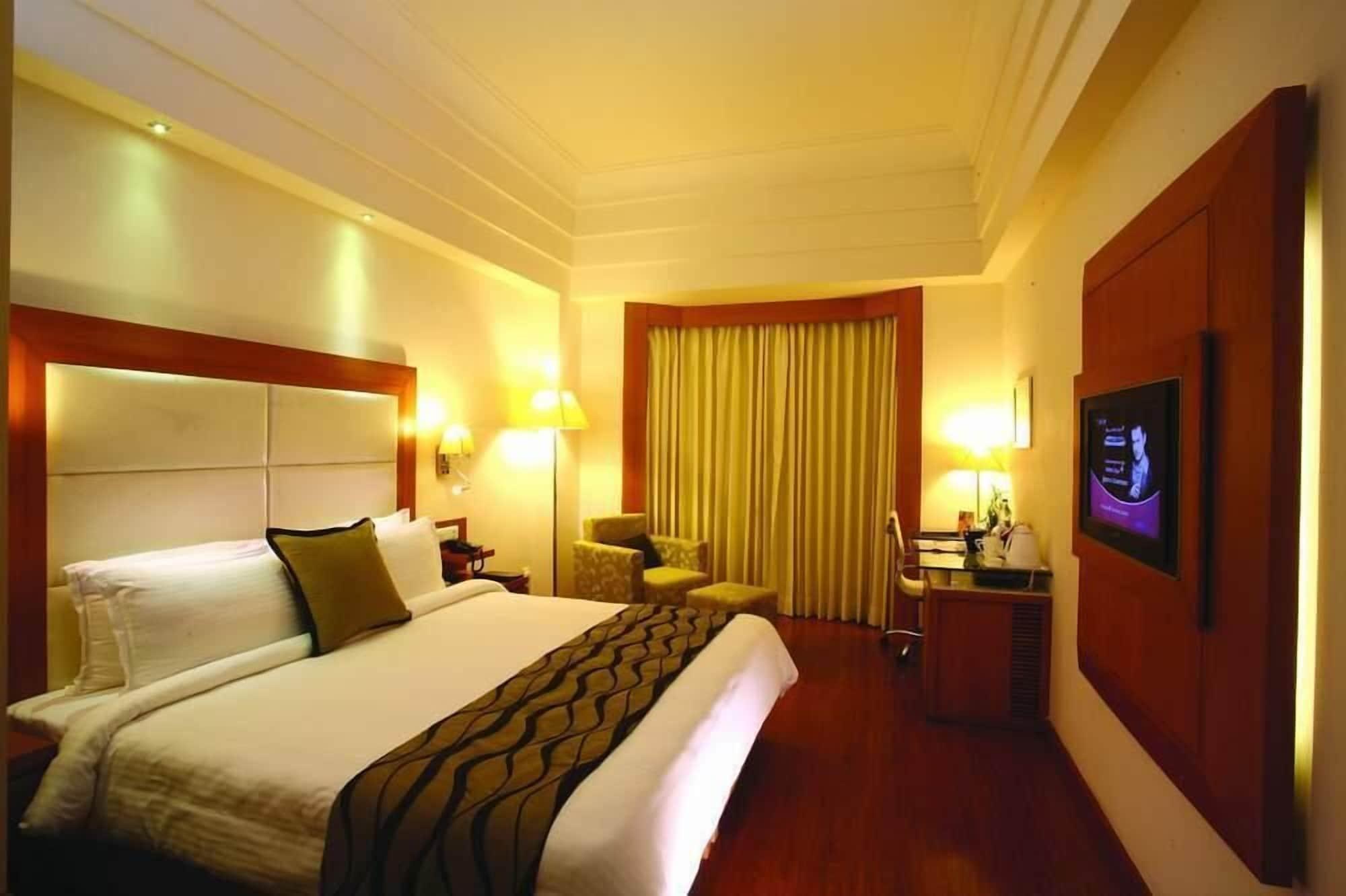 Ambrosia Sarovar Portico Haridwar Bilik gambar