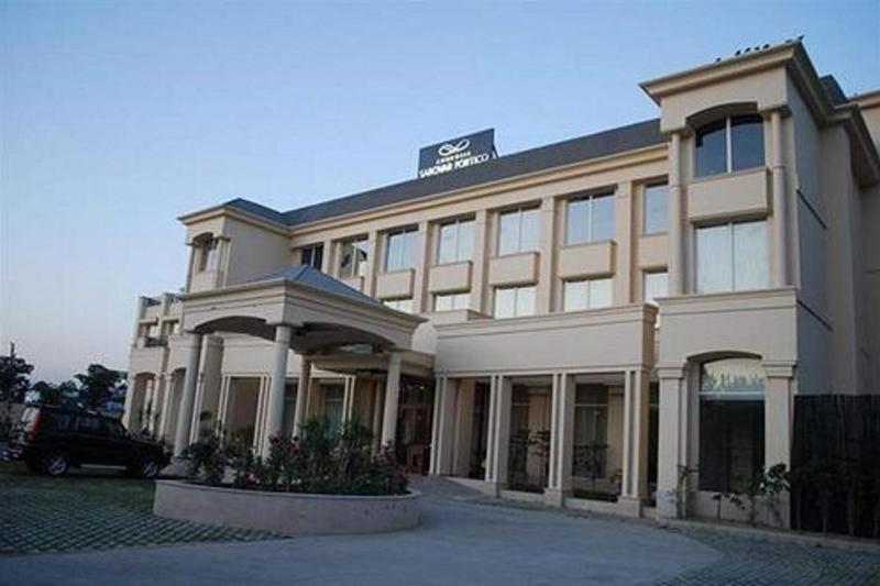 Ambrosia Sarovar Portico Haridwar Luaran gambar